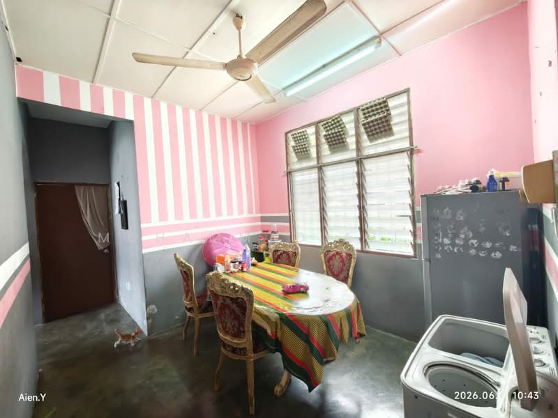 Bungalow for Sale in Taman Temerloh Jaya (Perak) - Mohammad Azizi - PropertyGuru.com.my