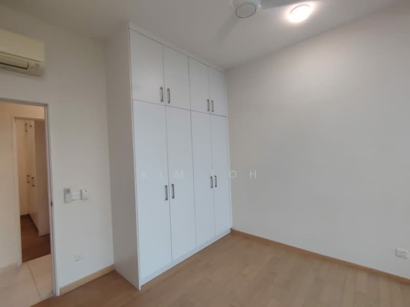 Kondominium untuk Dijual di The Seed Taman Sutera Utama - Kim Loh - Bedroom - PropertyGuru.com.my