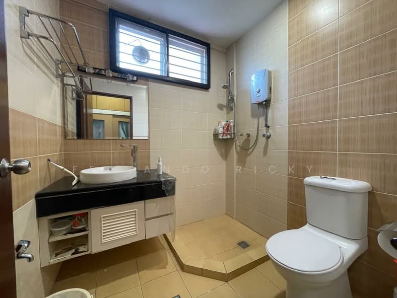 Bungalow for Sale in Kota Kinabalu (Sabah) - Fernando Ricky - Bathroom - PropertyGuru.com.my