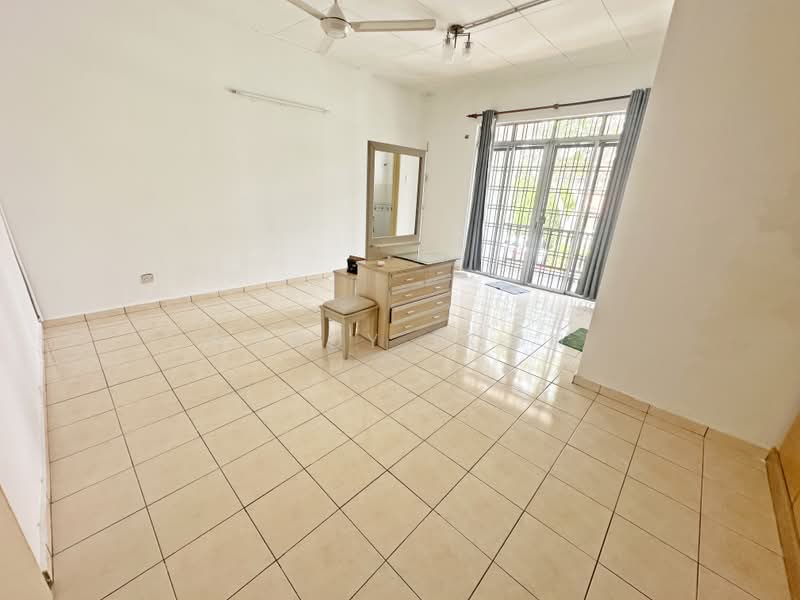 Rumah Teres 2 Tingkat untuk Disewa di Bandar Kinrara (Selangor) - Wendy Boon - Interior - PropertyGuru.com.my