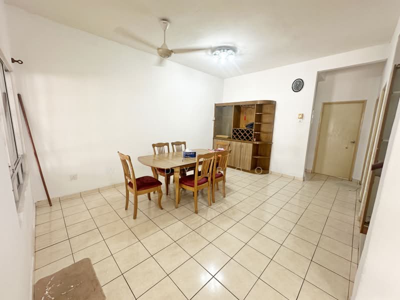 Rumah Teres 2 Tingkat untuk Disewa di Bandar Kinrara (Selangor) - Wendy Boon - Dining Room - PropertyGuru.com.my