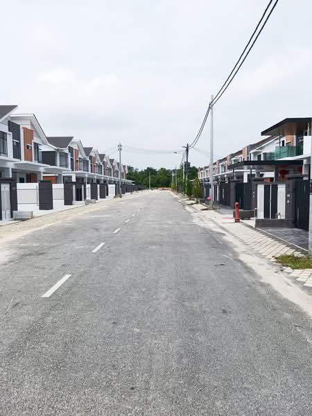 Rumah Teres untuk Dijual di Batu Pahat (Johor) - ZG Law - PropertyGuru.com.my