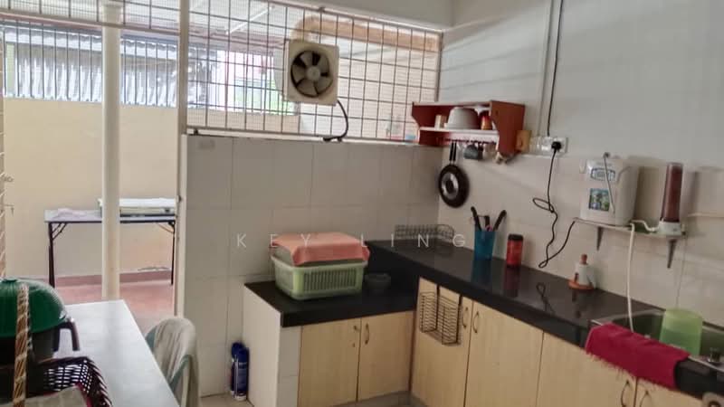 1.5-storey Terraced House for Sale in SS3 (Petaling Jaya) - Key Ling - Kitchen - PropertyGuru.com.my