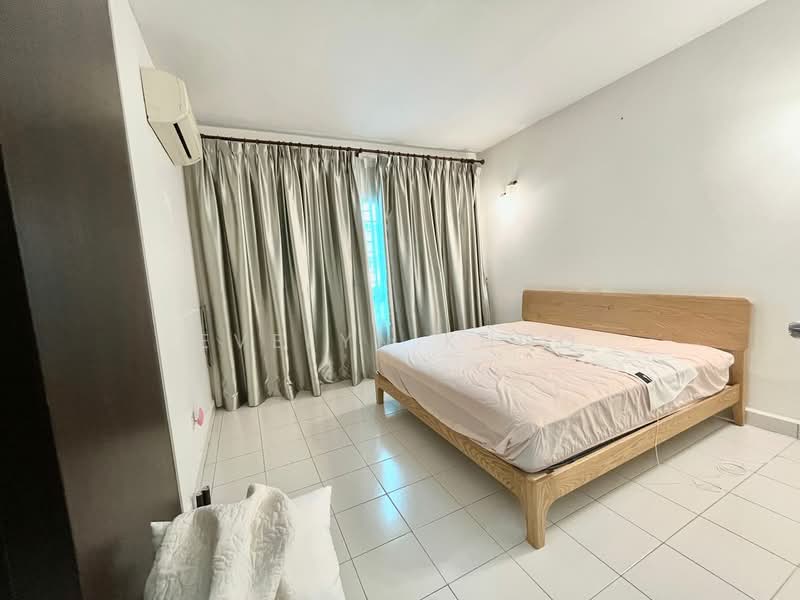 2-storey Terraced House for Sale in Kota Emerald (Rawang) - Evelyn Khoo - Bedroom - PropertyGuru.com.my