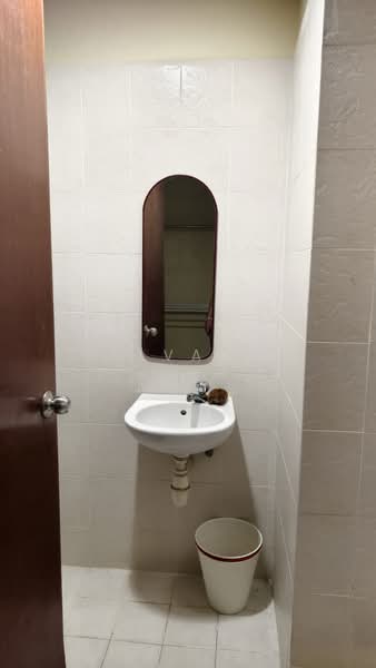 Servis Apartment untuk Dijual di Sri Acappella - Selvam . - Bathroom - PropertyGuru.com.my
