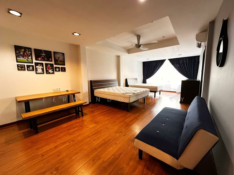 Rumah Teres 2.5 Tingkat untuk Dijual di Lintas Court (Penampang) - Fernando Ricky - Bedroom - PropertyGuru.com.my