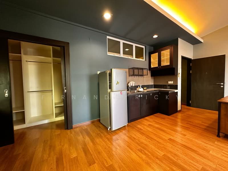 Rumah Teres 2.5 Tingkat untuk Dijual di Lintas Court (Penampang) - Fernando Ricky - Kitchen - PropertyGuru.com.my