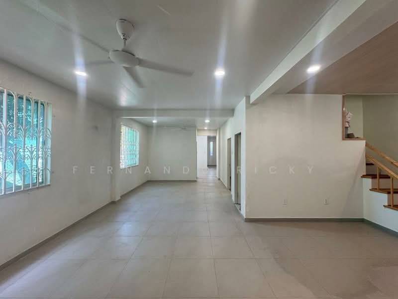 Rumah Berkembar untuk Dijual di Kota Kinabalu (Sabah) - Fernando Ricky - Living Room - PropertyGuru.com.my