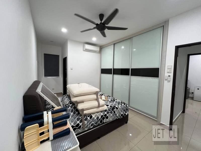2-storey Terraced House for Sale in Bandar Bukit Raja (Klang) - Tom Lee - PropertyGuru.com.my