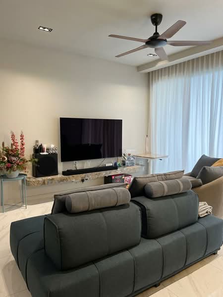 Kondominium untuk Dijual di South Brooks - SY YAP - Living Room - PropertyGuru.com.my