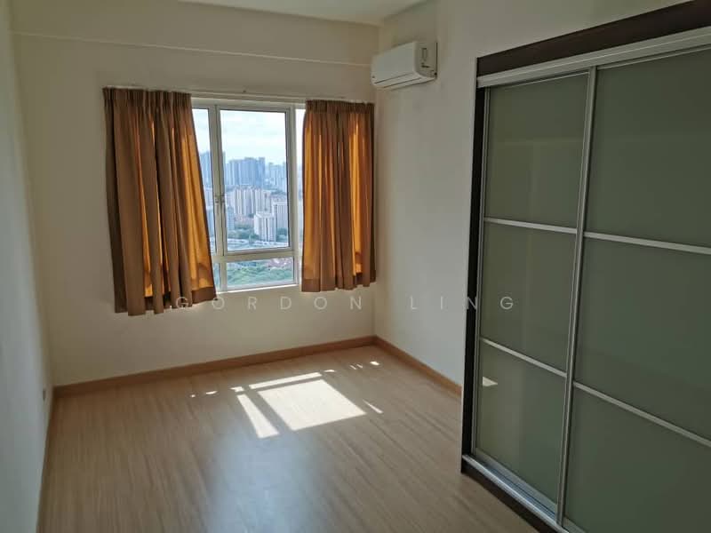 Servis Apartment untuk Dijual di Desa Green - Gordon Ling - Bedroom - PropertyGuru.com.my