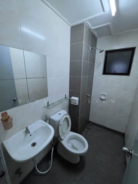 Condominium for Rent at One Damansara - Raymond Siew - Bathroom - PropertyGuru.com.my