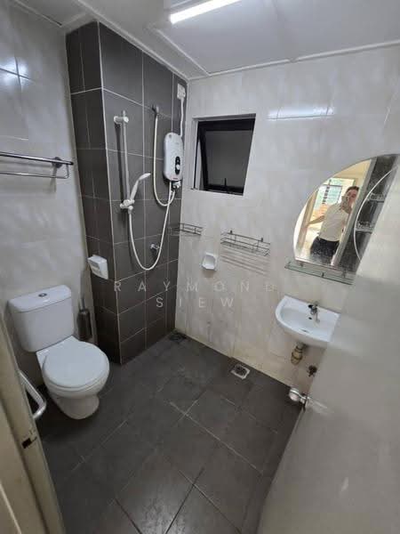 Condominium for Rent at One Damansara - Raymond Siew - Bathroom - PropertyGuru.com.my