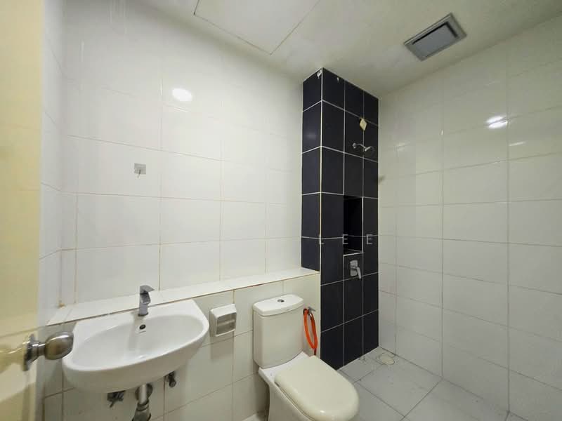 Rumah Teres 2 Tingkat untuk Dijual di Eco Majestic (Semenyih) - Jovie Lee - Bathroom - PropertyGuru.com.my