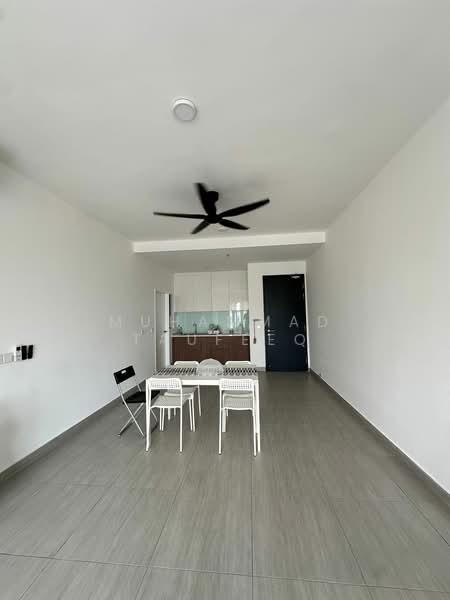 Kondominium untuk Disewa di Tuai Residence - Muhammad Taufeeq - Living Room - PropertyGuru.com.my