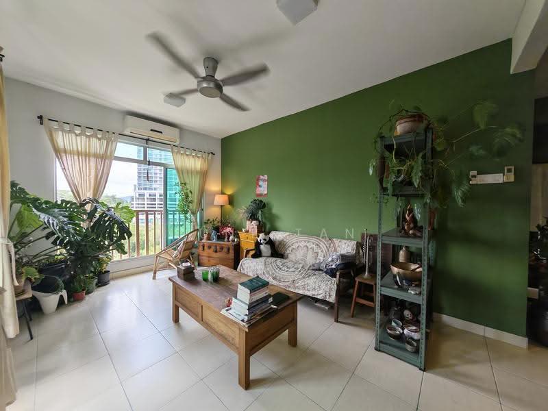 Kondominium untuk Dijual di Villa Park - June Tan - Living Room - PropertyGuru.com.my
