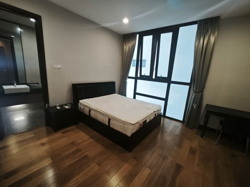 Kondominium untuk Dijual di Harrington Suites - Fernando Ricky - Bedroom - PropertyGuru.com.my