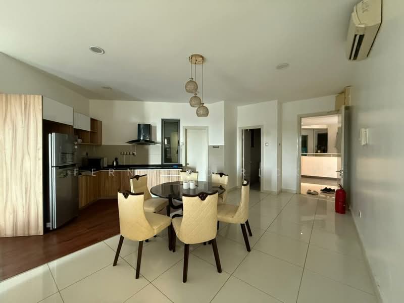 Service Residence for Sale at The Loft @ KK Times Square - Fernando Ricky - Kitchen - PropertyGuru.com.my