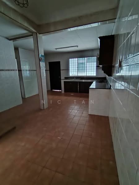 2-storey Terraced House for Rent in Puchong (Selangor) - Nic Tan - Kitchen - PropertyGuru.com.my