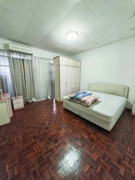 Rumah Teres 2 Tingkat untuk Disewa di Taman Bukit Maluri (Kepong) - Crystal Lum - Bedroom - PropertyGuru.com.my