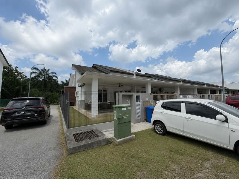 Rumah Teres 1 Tingkat untuk Dijual di Seksyen 30 (Shah Alam) - Fazie Noor - Exterior - PropertyGuru.com.my