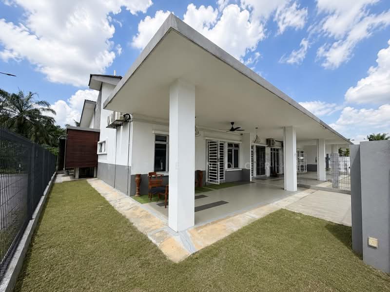 Rumah Teres 1 Tingkat untuk Dijual di Seksyen 30 (Shah Alam) - Fazie Noor - Exterior - PropertyGuru.com.my