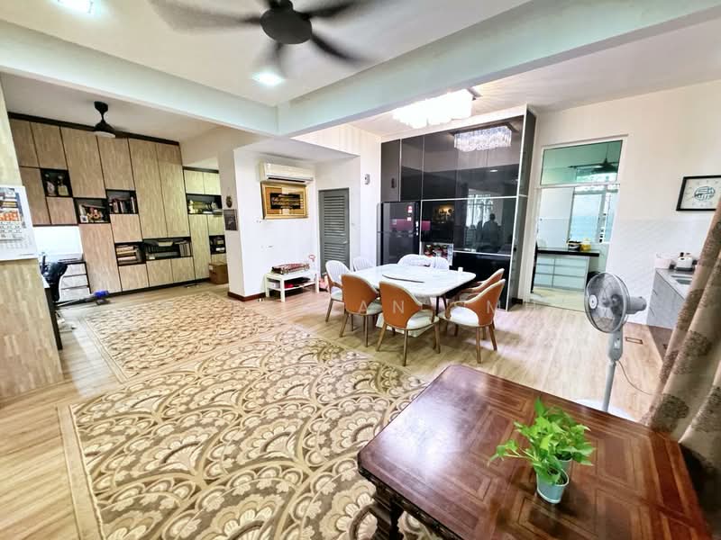 Rumah Berkembar untuk Dijual di Saujana Villa (Kajang) - Norafian SMH - Living Room - PropertyGuru.com.my