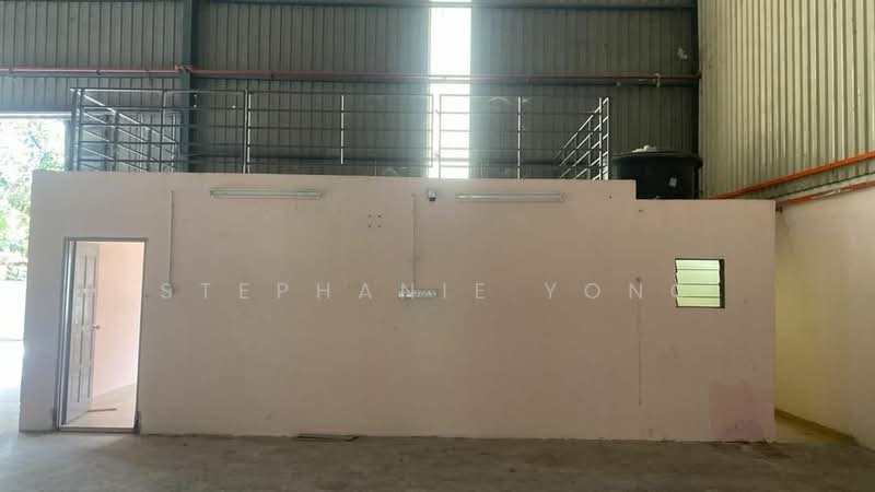 Factory for Rent in Kampung Sungai Lalang (Semenyih) - Stephanie Yong - Interior - PropertyGuru.com.my