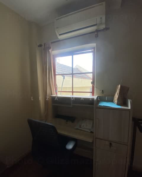 Apartment for Sale at Subang Jaya Lafite - Liza Mazli - Study - PropertyGuru.com.my