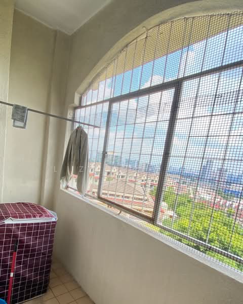 Apartment for Sale at Subang Jaya Lafite - Liza Mazli - Balcony - PropertyGuru.com.my