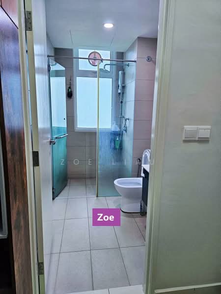 Kondominium untuk Dijual di Ferringhi Residence 2 - Zoe Liau - Bathroom - PropertyGuru.com.my