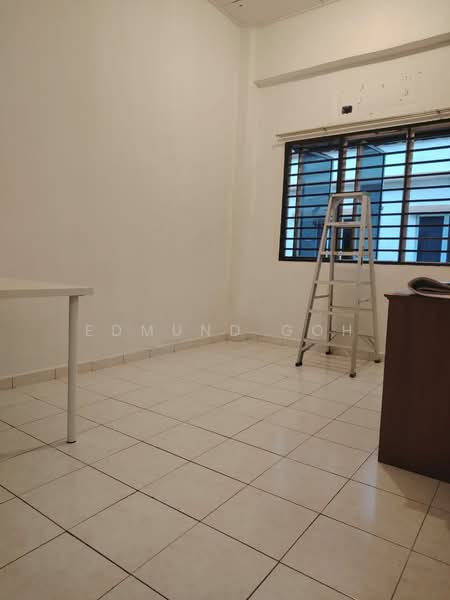 Flat for Rent at Sri Manja Square Petaling Jaya - Edmund Goh - Interior - PropertyGuru.com.my