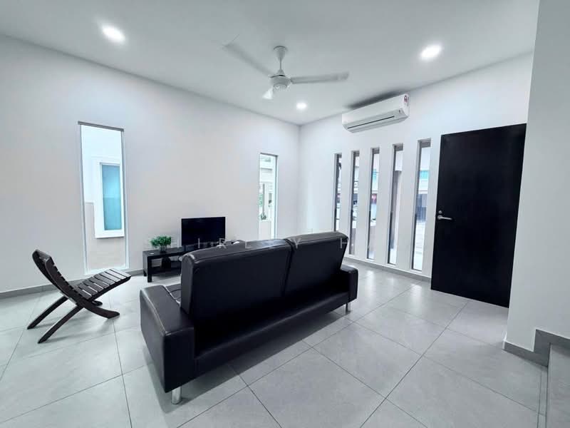 2-storey Terraced House for Sale in Leisure Farm (Gelang Patah) - Shirley Haw - PropertyGuru.com.my