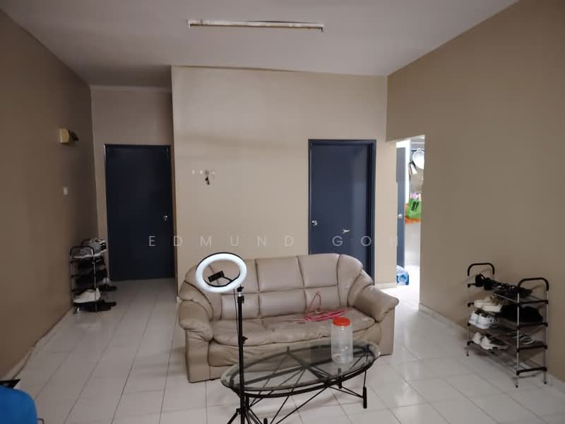 Apartment for Rent at Pangsapuri Lagoon Perdana - Edmund Goh - Living Room - PropertyGuru.com.my