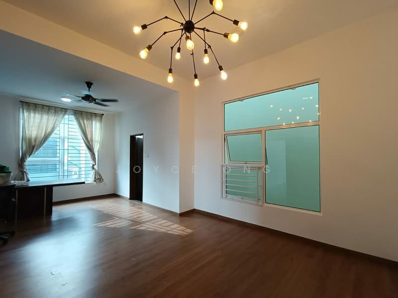 Cluster House for Sale in Austin Heights (Tebrau) - Joyce Ong - PropertyGuru.com.my