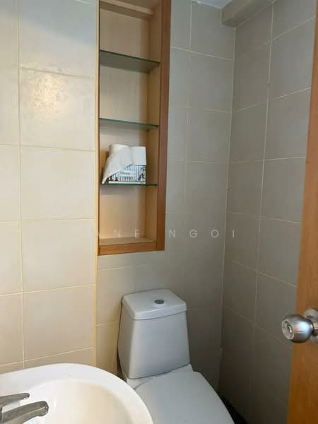 Kondominium untuk Dijual di The Straits View Condominium - Jane Ngoi - Bathroom - PropertyGuru.com.my