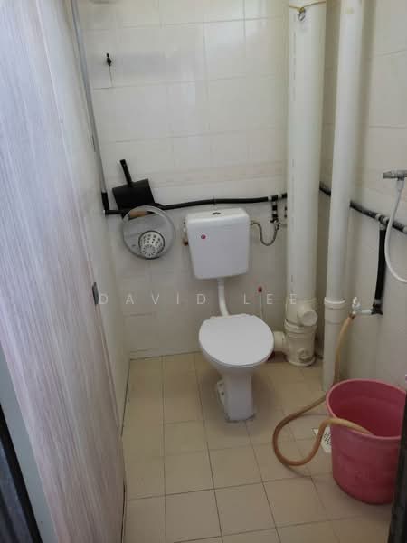 Pangsapuri untuk Dijual di Desa May - David Lee - Bathroom - PropertyGuru.com.my