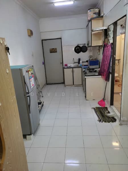 Pangsapuri untuk Dijual di Desa May - David Lee - Kitchen - PropertyGuru.com.my