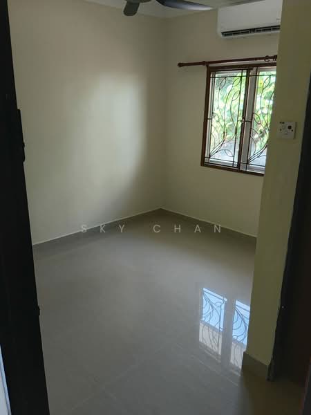 Rumah Berkembar untuk Disewa di Bandar Putra Permai (Seri Kembangan) - Sky Chan - PropertyGuru.com.my