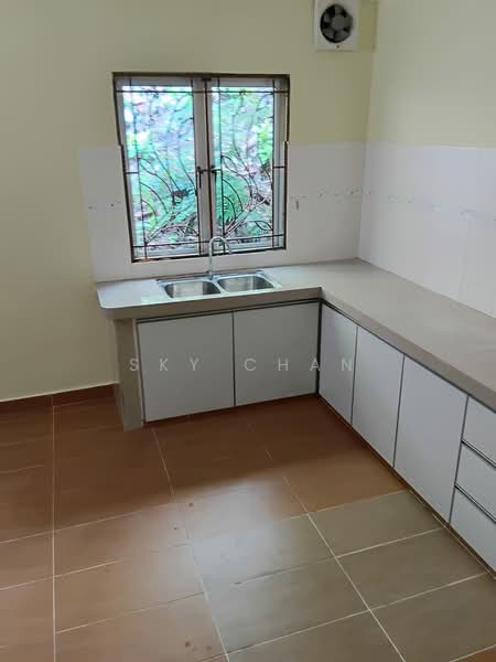 Rumah Berkembar untuk Disewa di Bandar Putra Permai (Seri Kembangan) - Sky Chan - PropertyGuru.com.my