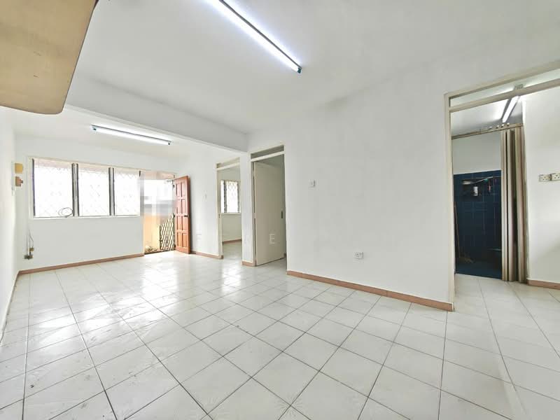 Flat for Sale at Flat Taman Ungku Tun Aminah - Jeffrey Lim - PropertyGuru.com.my