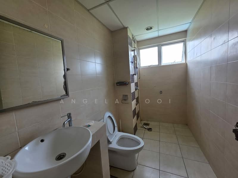 Kondominium untuk Disewa di Cova Suites - Angela Looi - Bathroom - PropertyGuru.com.my