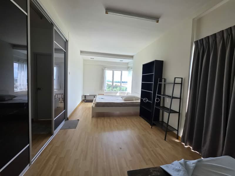 Kondominium untuk Disewa di Cova Suites - Angela Looi - Bedroom - PropertyGuru.com.my