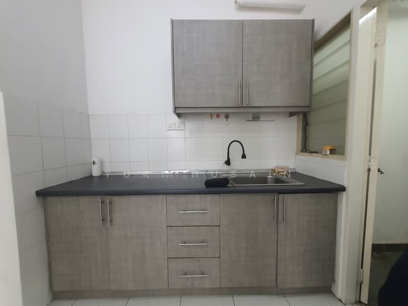 Pangsapuri untuk Dijual di Seri Intan Apartment - YURI HUSAIN - PropertyGuru.com.my