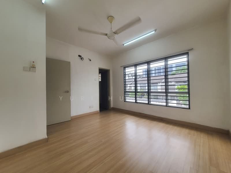 Rumah Teres 2 Tingkat untuk Dijual di Bandar Bukit Raja (Klang) - YURI HUSAIN - PropertyGuru.com.my
