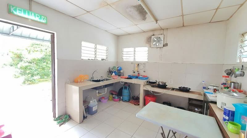 Rumah Berkembar untuk Disewa di Taman Canning (Ipoh) - Amie Chong - Kitchen - PropertyGuru.com.my
