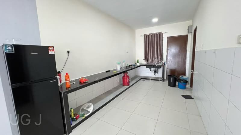 2.5-storey Terraced House for Sale in Bandar Botanic (Klang) - Zackinn Hoi - Kitchen - PropertyGuru.com.my