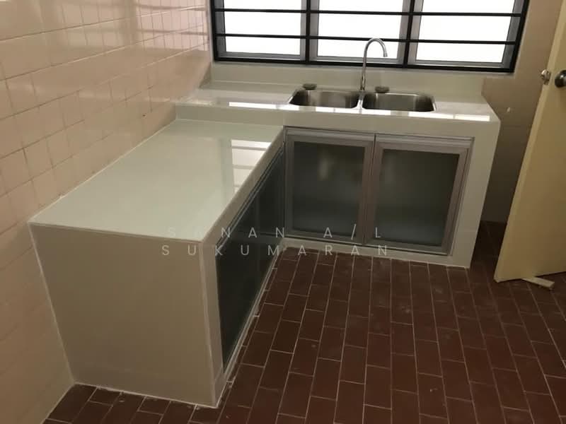 2-storey Terraced House for Sale in SS2 (Petaling Jaya) - Sanan A/L Sukumaran - Kitchen - PropertyGuru.com.my