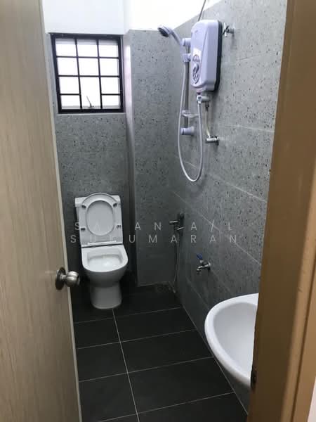 2-storey Terraced House for Sale in SS2 (Petaling Jaya) - Sanan A/L Sukumaran - Bathroom - PropertyGuru.com.my