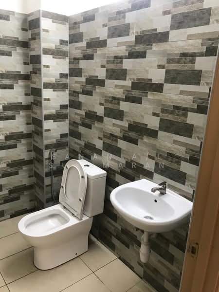 2-storey Terraced House for Sale in SS2 (Petaling Jaya) - Sanan A/L Sukumaran - Bathroom - PropertyGuru.com.my
